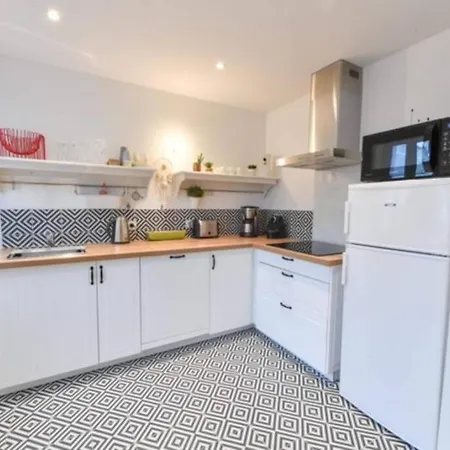 Marche Arago * レ・サ​​ーブル・ドロンヌ